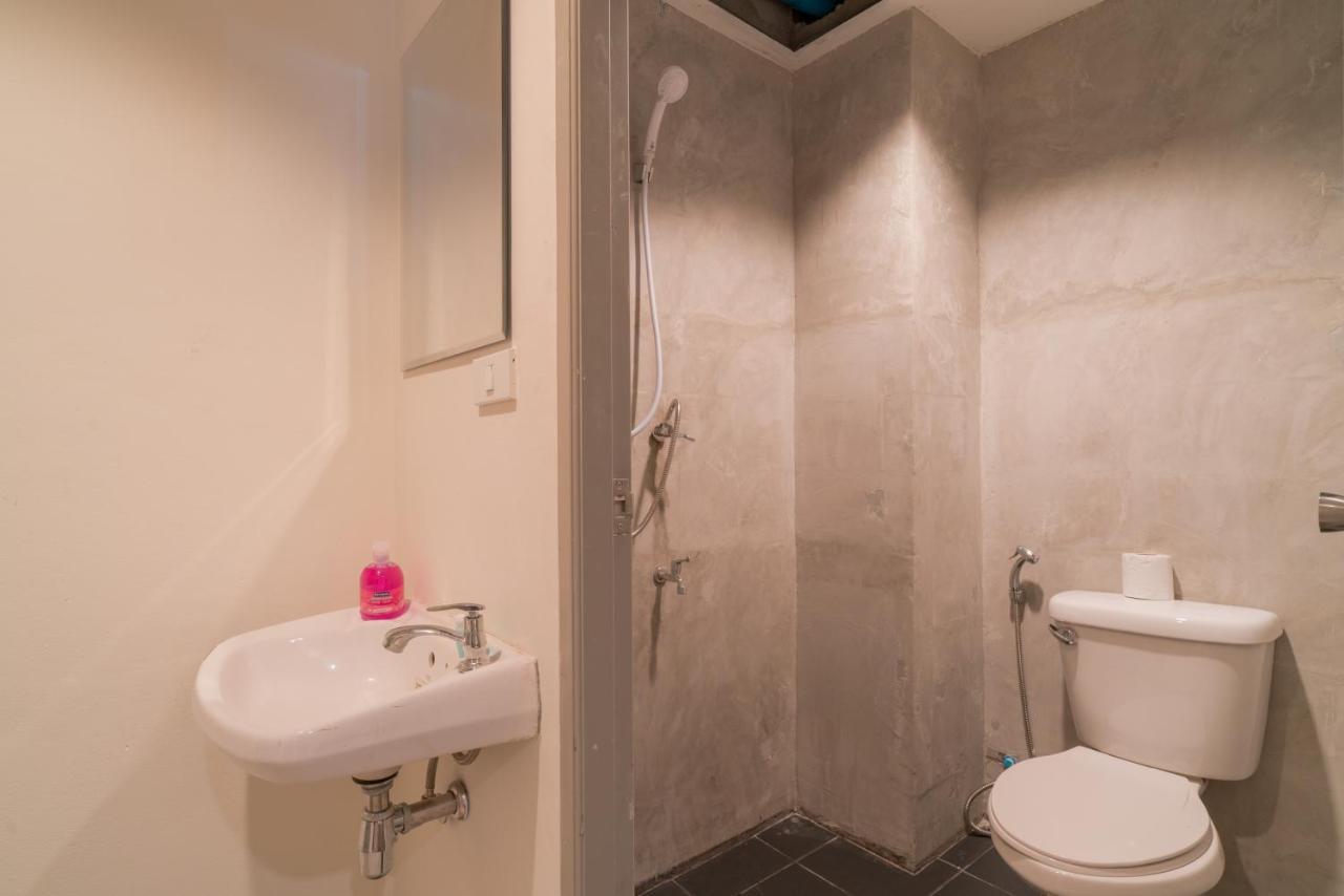 Grey Door Hotel Patong ภายนอก รูปภาพ